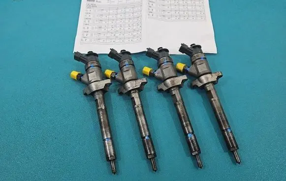 Peugeot 207 Fuel injectors set 0445110311 IMPRK1551652