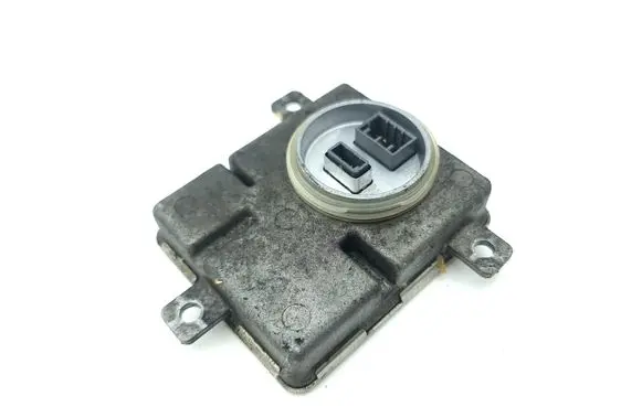 Mercedes-Benz GLK (X204) Xenon control unit/module A2048703226