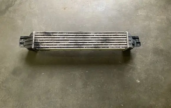 Opel Antara Intercooler radiator 96629070 622155