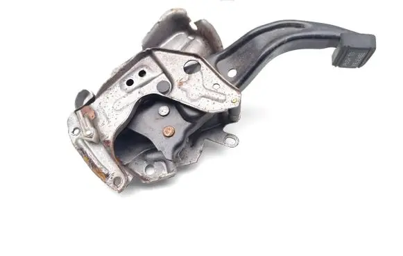 Jeep Grand Cherokee Brake pedal 04779628AG