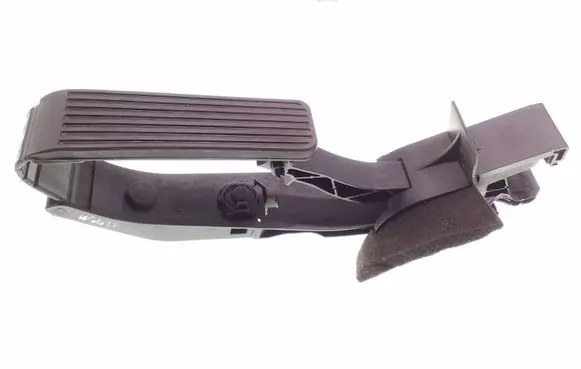 Mercedes-Benz E W211 Accelerator throttle pedal A2113000404 A2113010001