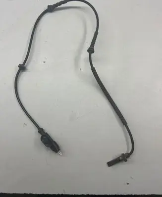 Jeep Renegade ABS brake wheel speed sensor 51941079