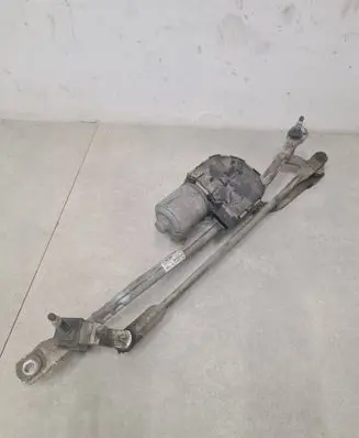 Front wiper linkage and motor