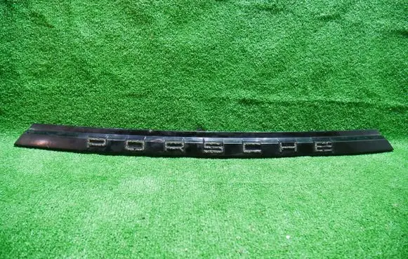 Porsche Panamera (971) Tailgate trim 971827044B