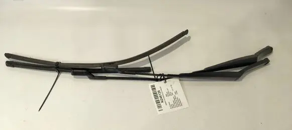 Skoda Karoq Front wiper blade arm 576955409A