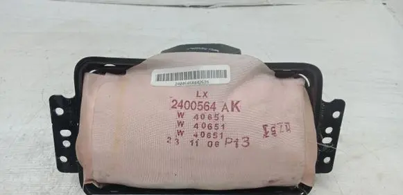 Chrysler 300 - 300C Passenger airbag P04649118AH 2400564AK