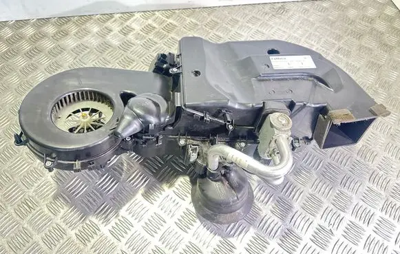 Interior heater climate box assembly