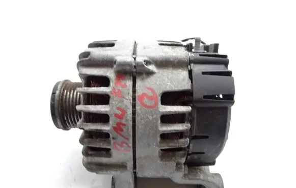 BMW 1 F20 F21 Generator/alternator FG18D111 8519890AI01 2617511A