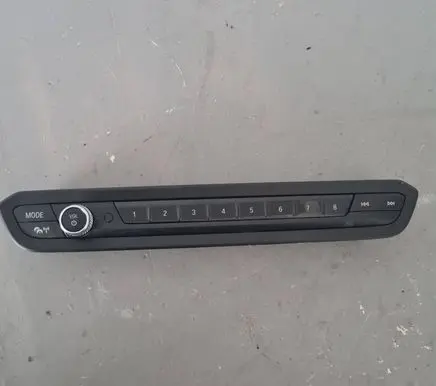BMW 3 G20 G21 Radio/GPS head unit trim 7949453 7131453 6130794945304