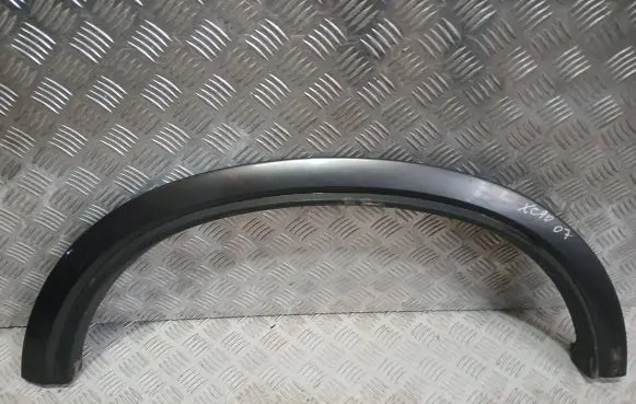 Volvo XC90 Front arch 30779580