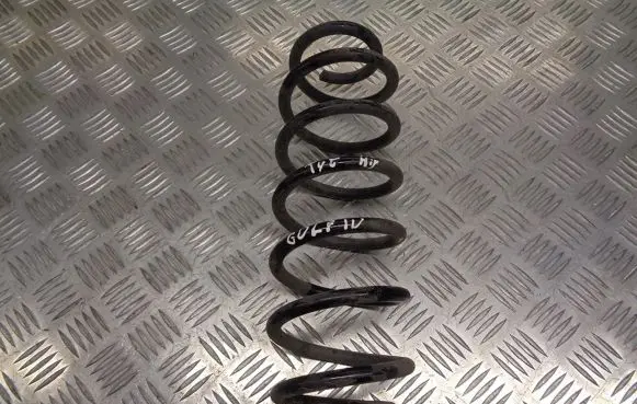 Volkswagen Golf IV Rear coil spring