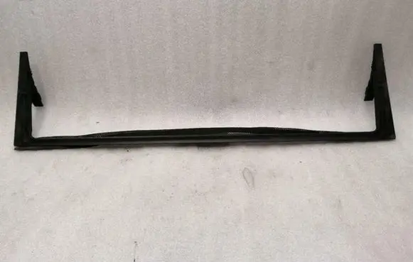 Mercedes-Benz C W204 Air flow deflector A2077840070