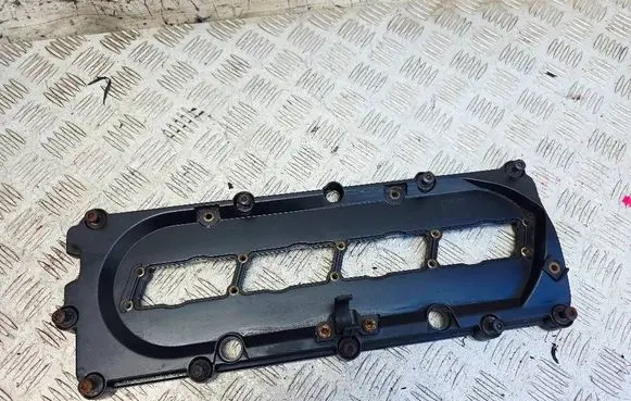 Audi A8 S8 D3 4E Rocker cam cover 057103470J