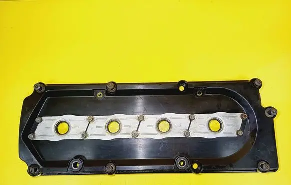 Audi A8 S8 D3 4E Rocker cam cover 057103469H