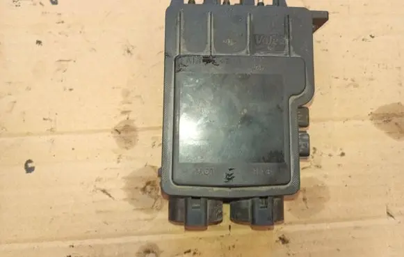 Renault Latitude (L70) Fuse module 243800014R PRT01500