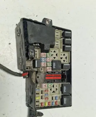 Volvo V50 Fuse box set 30672993 8688040