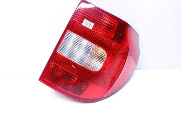 Skoda Yeti (5L) Rear/tail lights 5L0945096