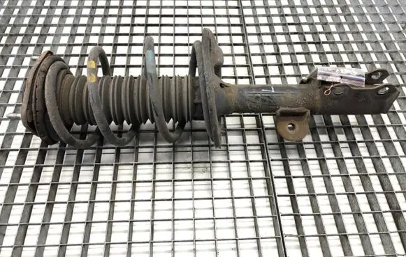 Toyota RAV 4 (XA40) Front shock absorber/damper 48520-42610