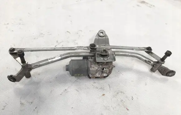 BMW X3 F25 Front wiper linkage and motor N20B20
