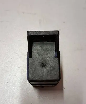 Ford Focus Glow plug pre-heat relay 51252002 9640469680 04109