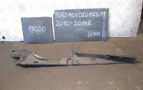 Ford Mondeo MK IV Front arch trim 7S71A02079A