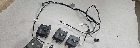 Renault Laguna III Other wiring loom 52410686 52410557 52410653