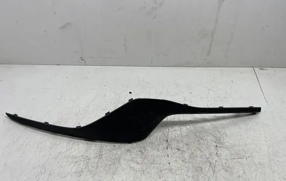 Volvo V40 Front bumper splitter molding 31347088