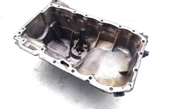 BMW 1 E81 E87 Oil sump 7803071 13992010
