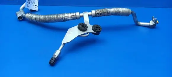 BMW 6 E63 E64 Air conditioning (A/C) pipe/hose 23498211 6453EE792S 6914574