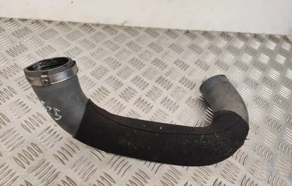 Audi A4 S4 B9 Intercooler hose/pipe 8W0145738B