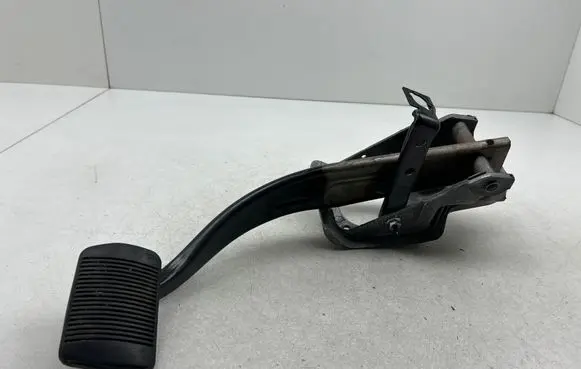 Dodge Durango III Brake pedal 0820531001