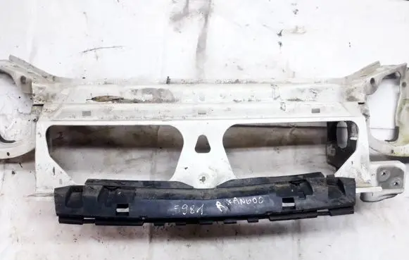 Renault Kangoo I Radiator support slam panel