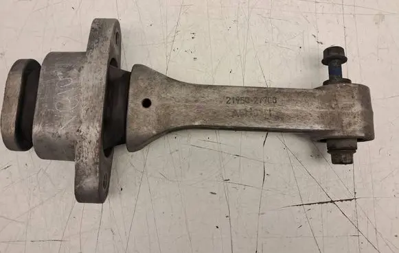 KIA Sportage Gearbox mount 219502Y700
