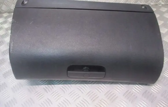 Skoda Octavia Mk1 (1U) Glove box