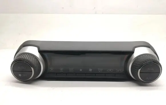 Toyota RAV 4 (XA50) Interior fan control switch 75K607