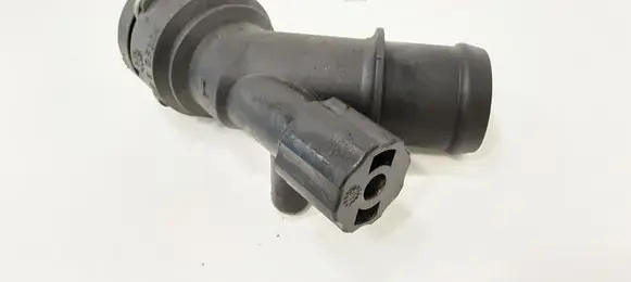 Volkswagen Golf IV Engine coolant pipe/hose 1J0121619A