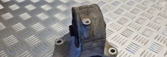 Nissan Almera N16 Gearbox mount