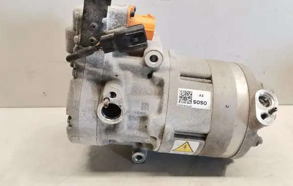 Hyundai Kona I Air conditioning (A/C) compressor (pump) 97701K4000