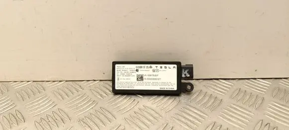 Tesla Model Y Bluetooth control unit module 150817900F