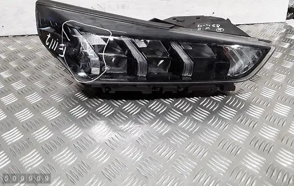 Hyundai Ioniq Headlight/headlamp 92102G2