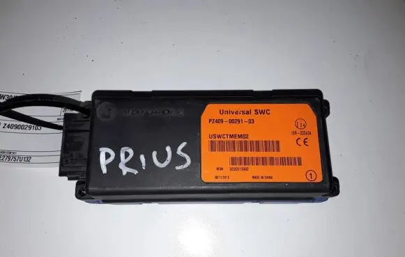 Toyota Prius (XW30) Bluetooth control unit module PZ4090029103