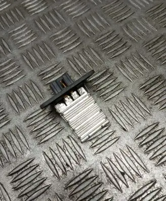 Hyundai Matrix Heater blower motor/fan resistor