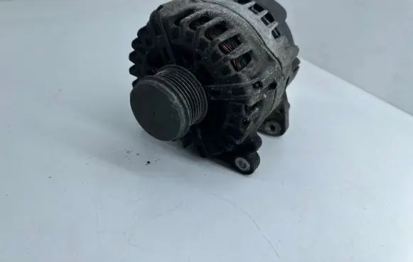Audi A7 S7 4G Generator/alternator 059903018T 2608773A FG20S011