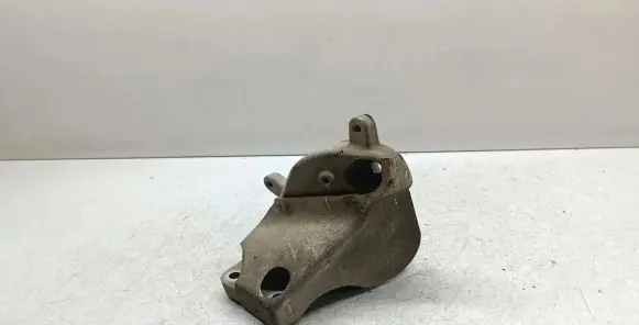 BMW X3 E83 Engine mounting bracket 3451668 22113451668