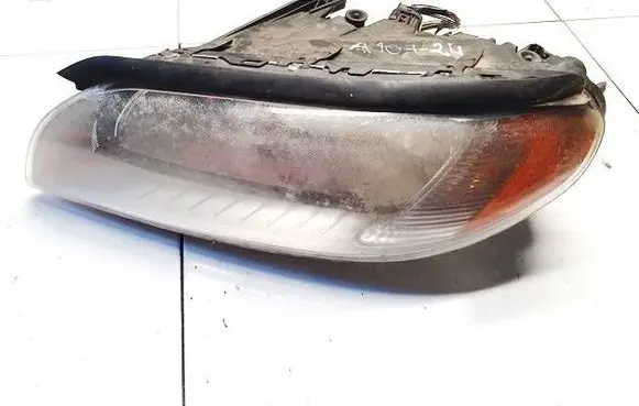 Volvo V70 Headlight/headlamp 633011