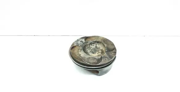 BMW 1 E81 E87 Piston 326N