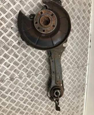 Volvo S60 Rear wheel hub