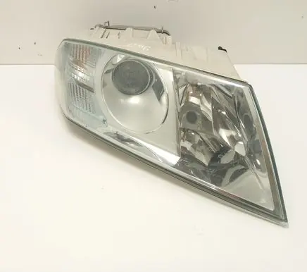 Skoda Octavia Mk2 (1Z) Headlight/headlamp VP4SHX13K046AA