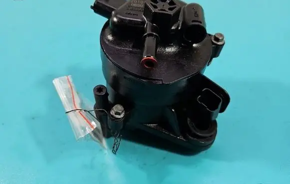 Ford Focus Fuel filter housing 2010170650 IMPRK1580819