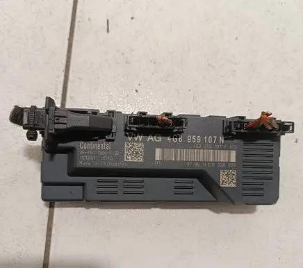 Audi A7 S7 4G Tailgate/trunk control unit/module 4G8959107N 4G8959107F